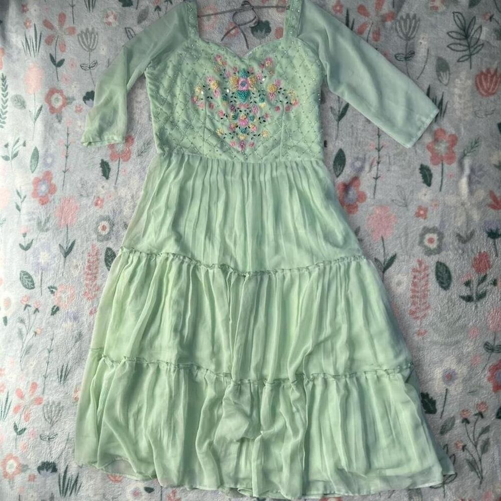 Desi Indian South Asian Tiered Anarkali Kurta - Size Medium